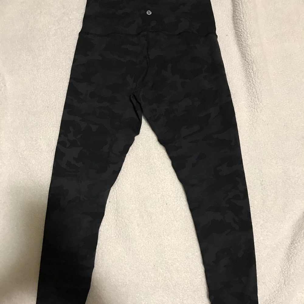 Wunder Under High-Rise Tight 28”
